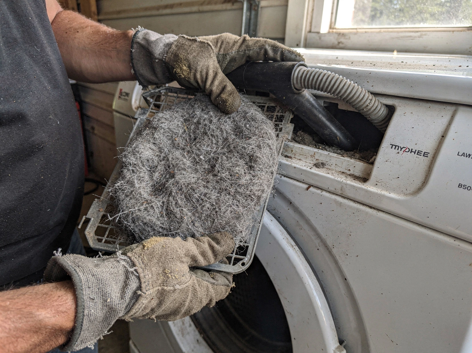 Cleaning Dryer Lint Trap service in Meridian, CO